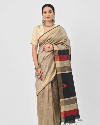 BEIGE TUSSAR SILK SAREE WITH STRIPED PALLU
