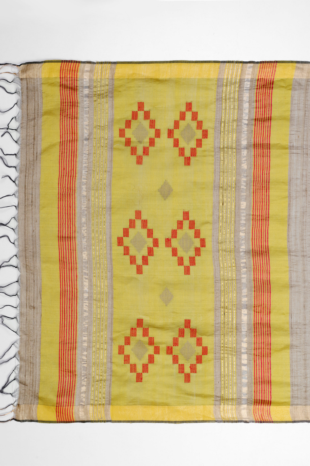 BEIGE TUSSAR SILK SAREE