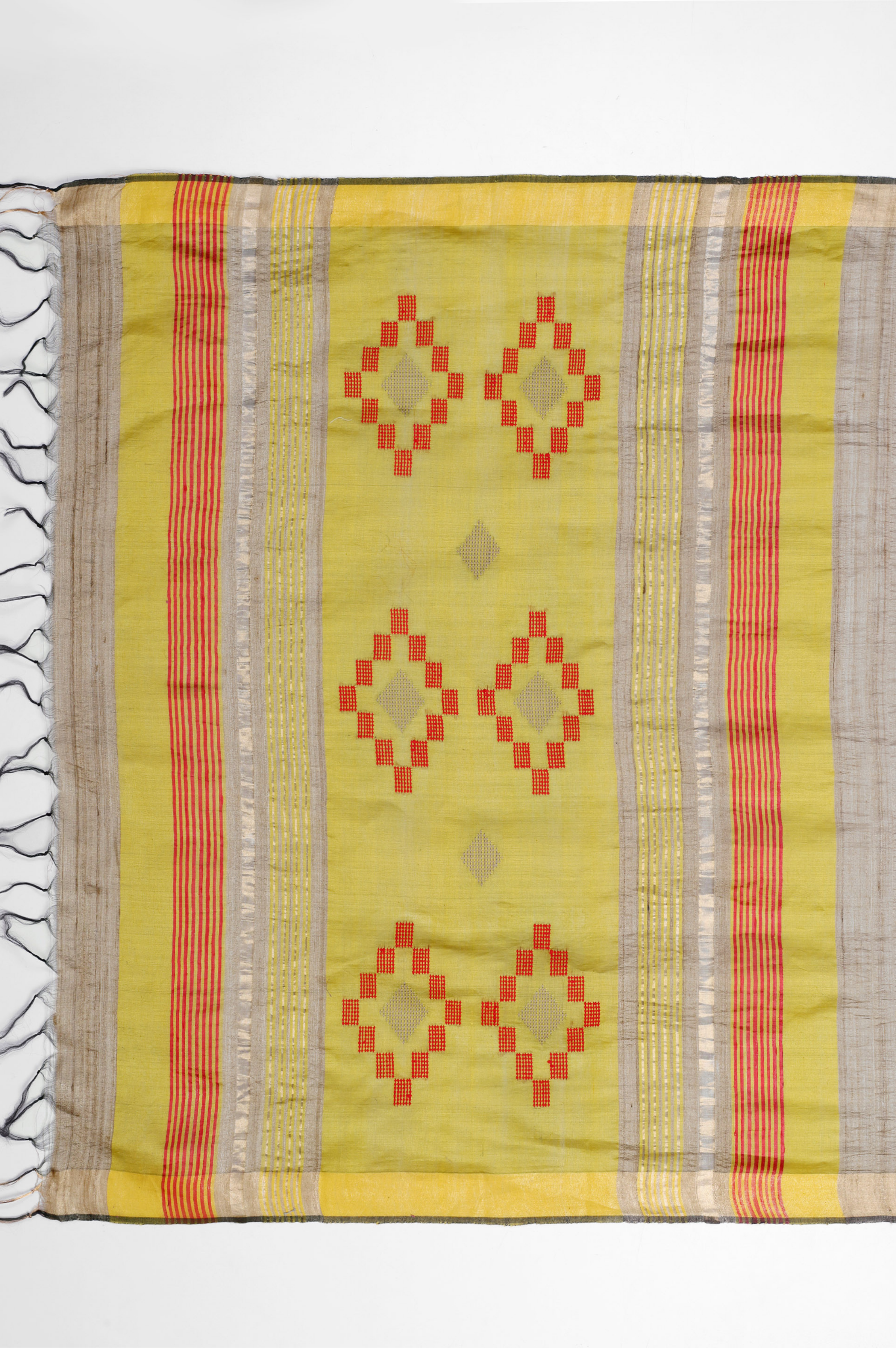 BEIGE TUSSAR SILK SAREE