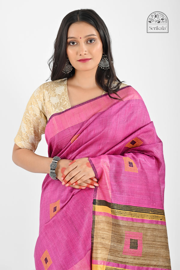 Vibrant Pink Dupion Silk Saree with Geometric Katia Pallu | Handloom Elegance - Serikala