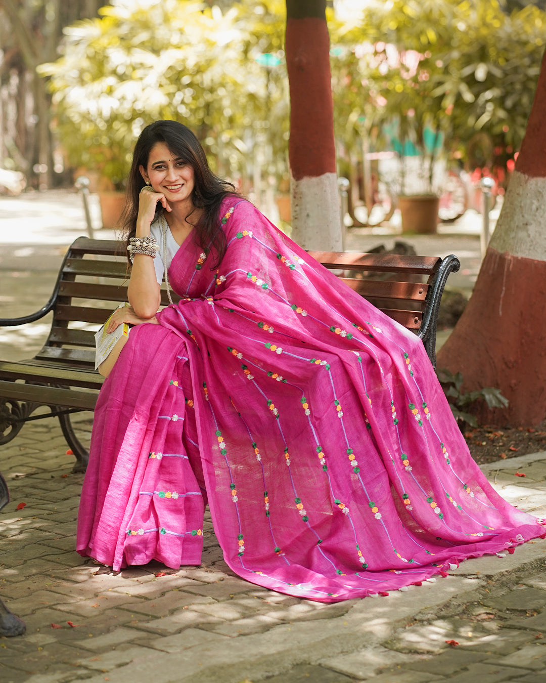 RANI PINK EMBROIDERED LINEN SAREE