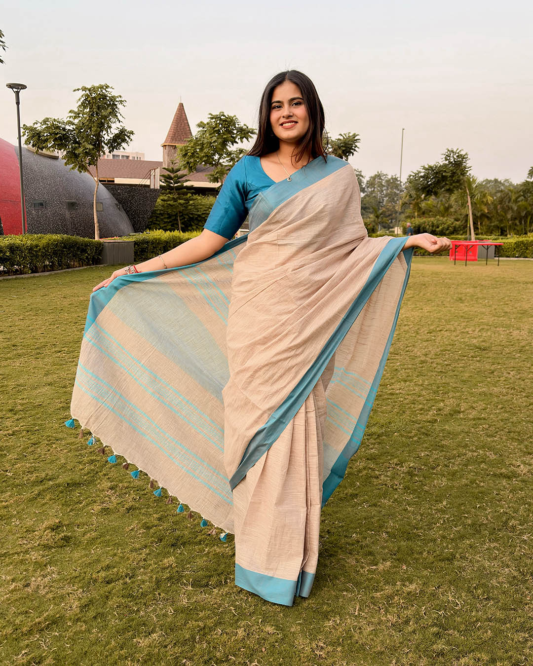 BEIGE & SKY BLUE COTTON SLUB SAREE