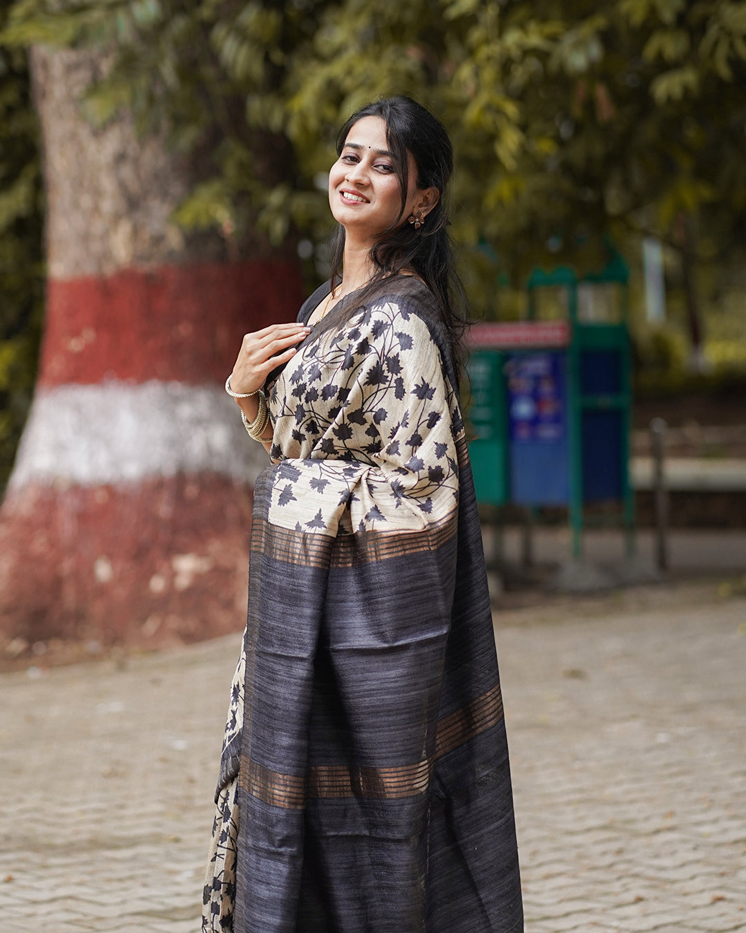 BEIGE BLACK GHICHA SILK SAREE