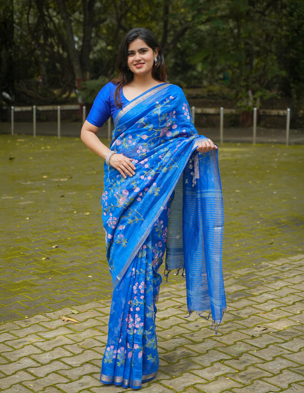 ROYAL BLUE FLORAL LINEN SAREE
