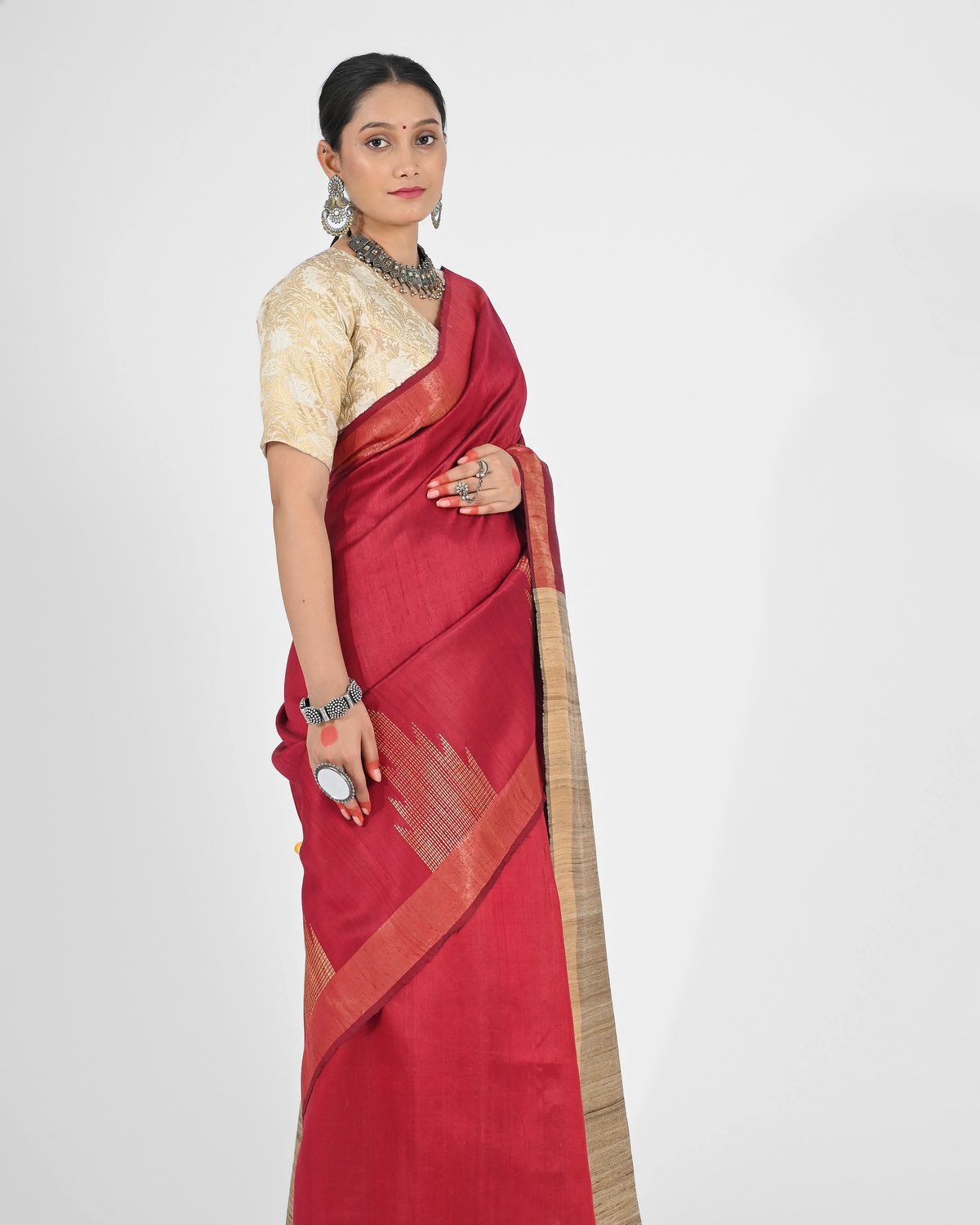 RED DUPION SILK SAREE WITH BEIGE PALLU