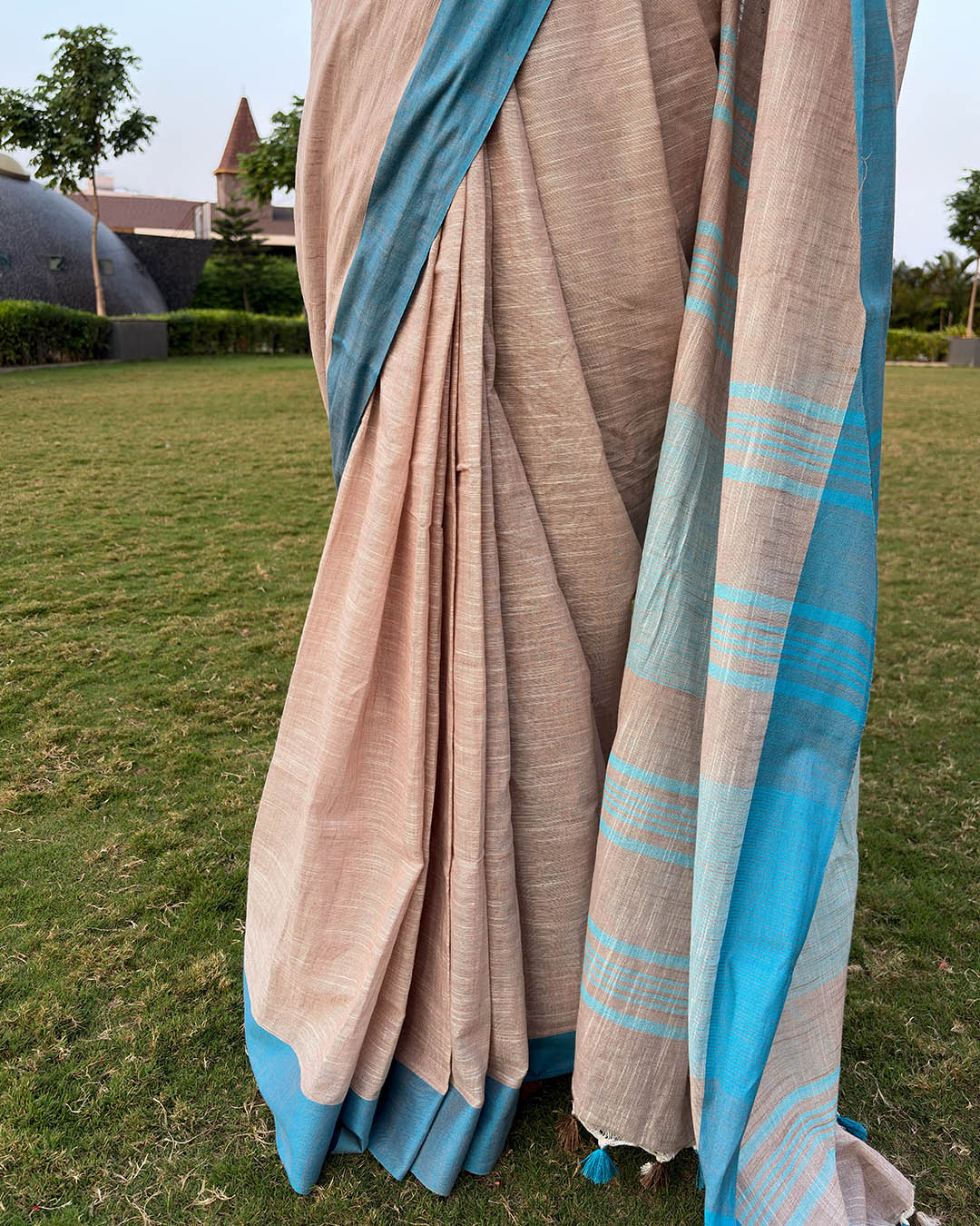 BEIGE & SKY BLUE COTTON SLUB SAREE