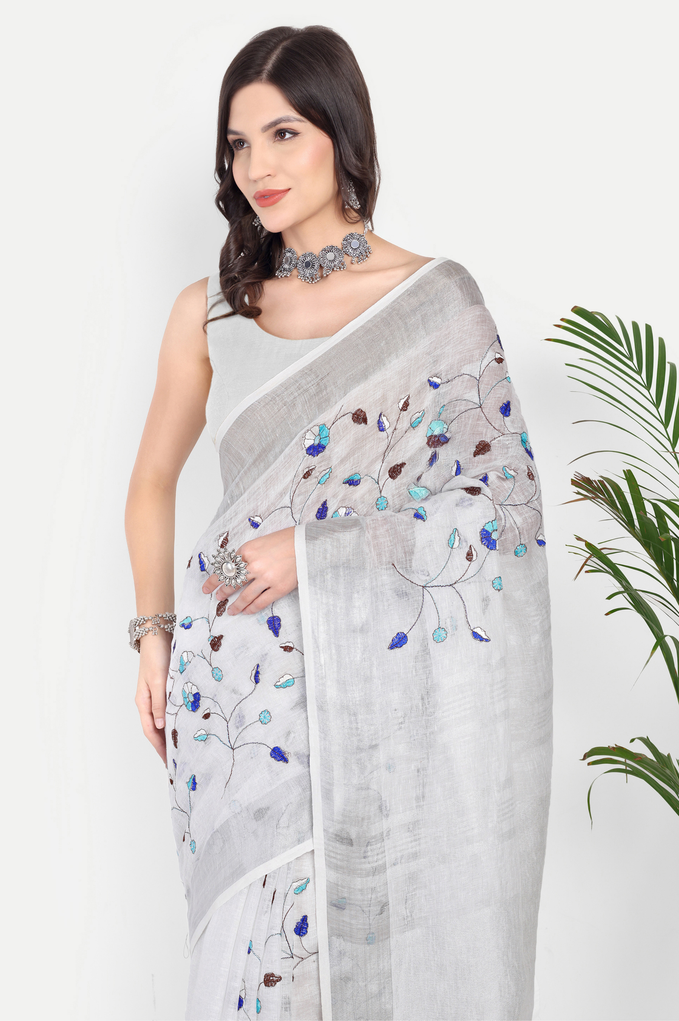 SILVER MIST GREY EMBROIDERED LINEN SAREE