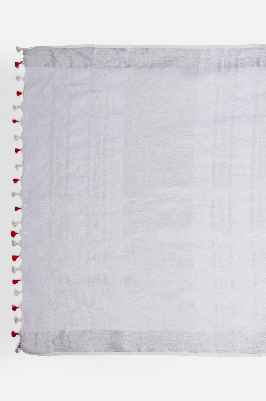 SILVER MIST GREY EMBROIDERED LINEN SAREE