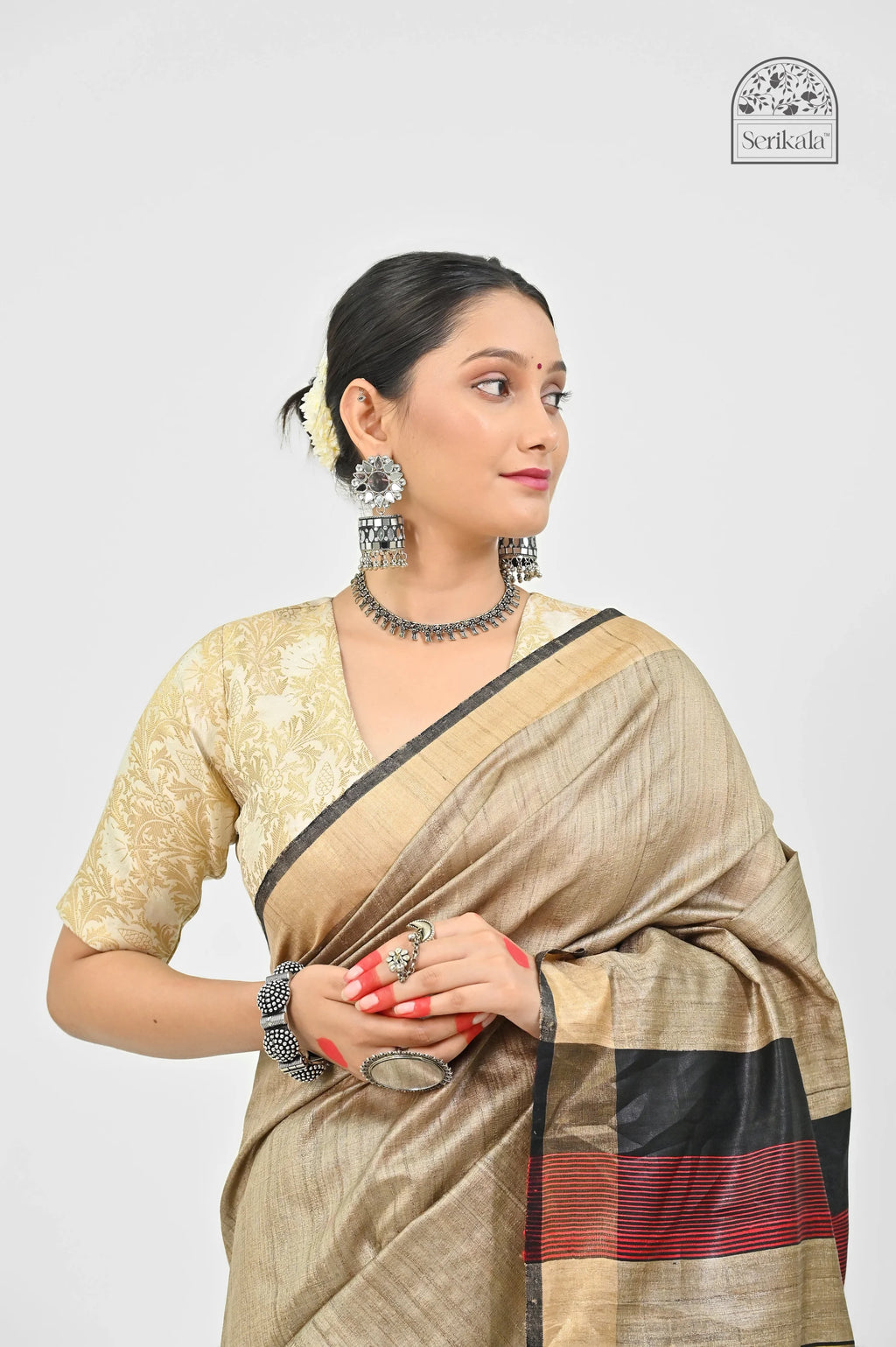 BEIGE TUSSAR SILK SAREE WITH STRIPED PALLU - Hand - woven