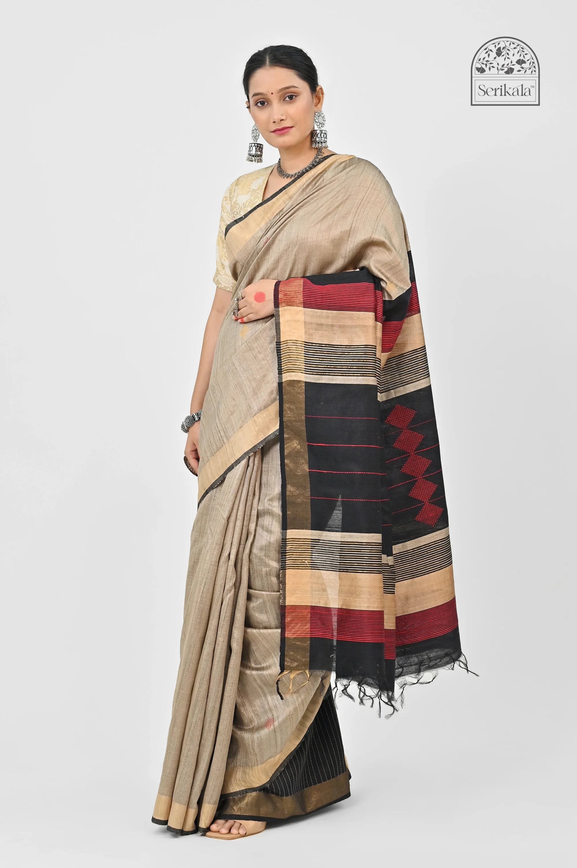 BEIGE TUSSAR SILK SAREE WITH STRIPED PALLU - Hand - woven