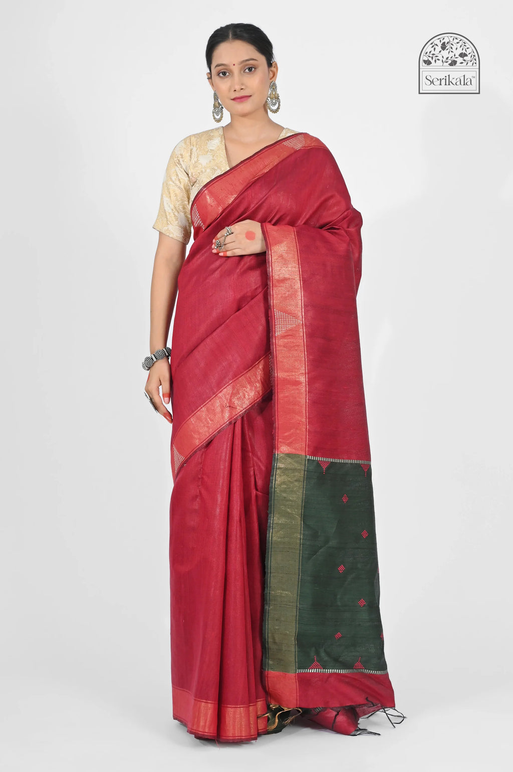 MAROON DUPION SILK SAREE WITH GREEN PALLU - Hand - woven