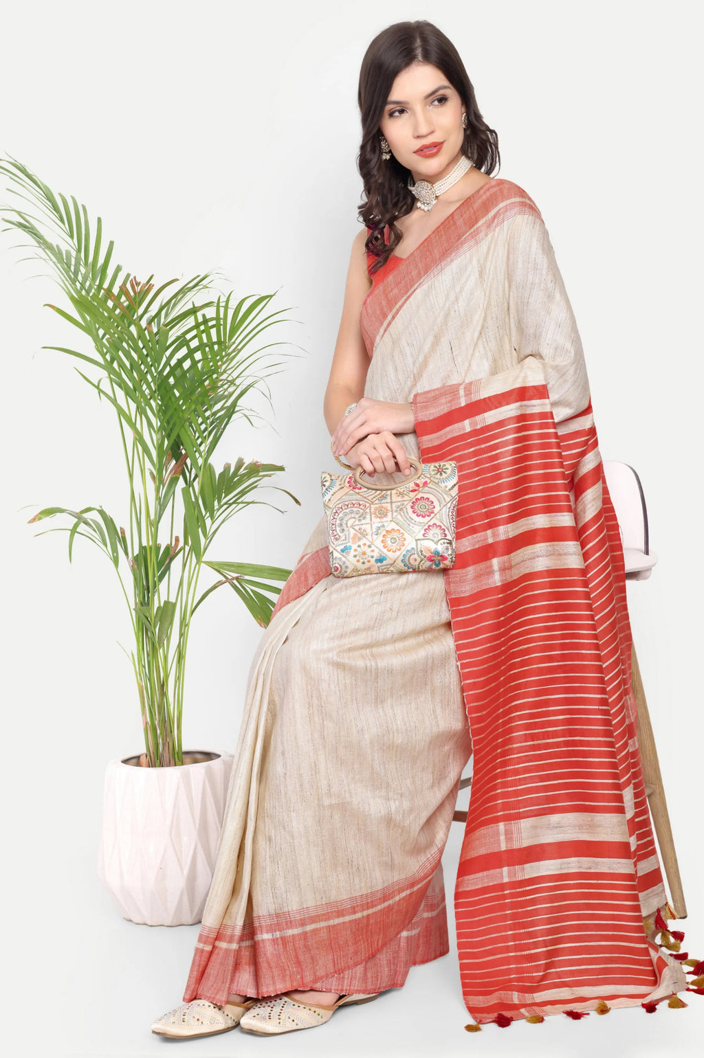 OFF-WHITE & RED GHICHA SILK SAREE - Handloom