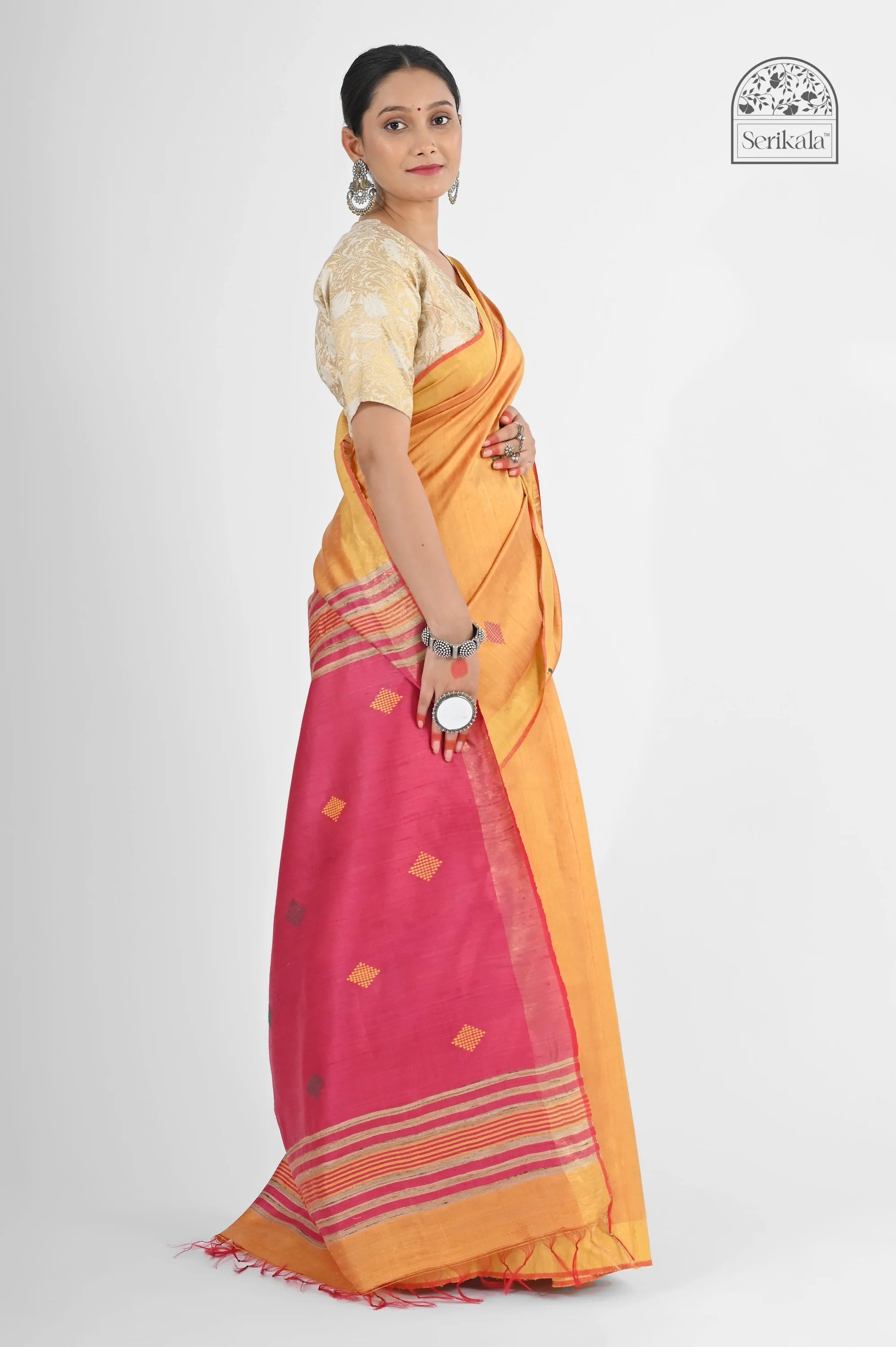PEACH DUPION SILK SAREE WITH PINK PALLU