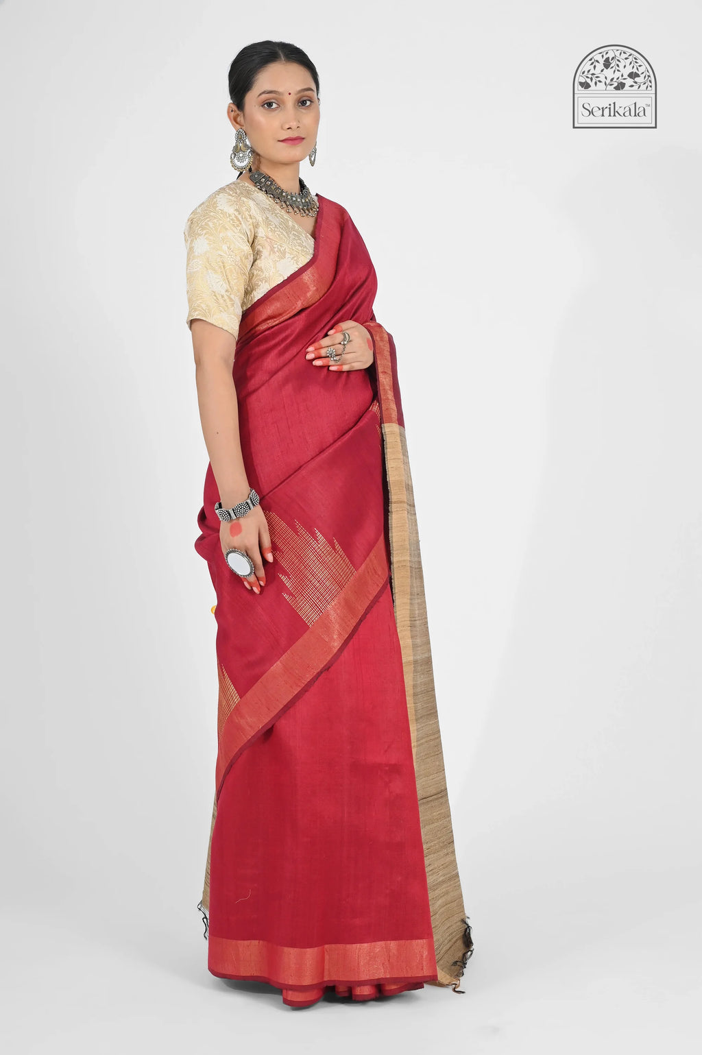 RED DUPION SILK SAREE WITH BEIGE PALLU - Hand - woven